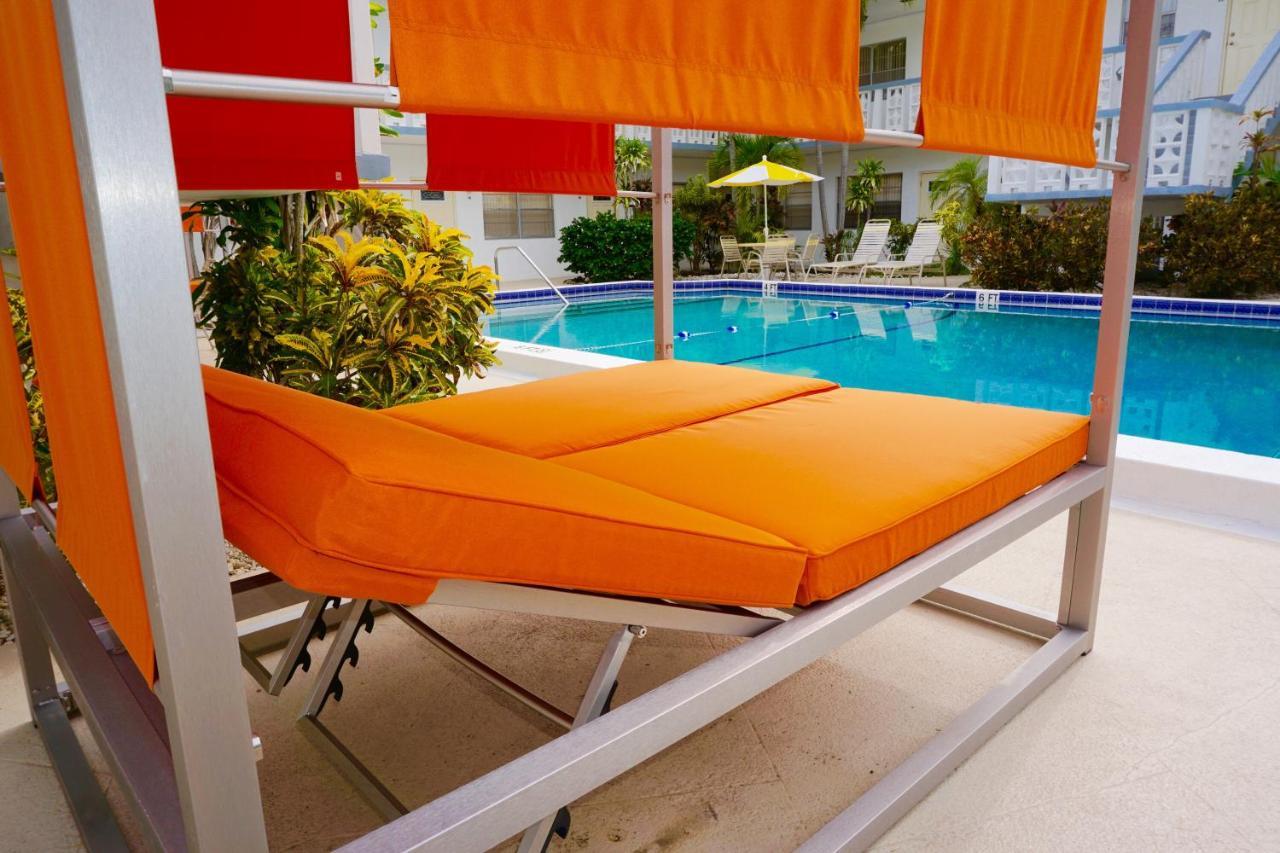 Club Lux Resort By The Beach Deerfield Beach Exteriör bild