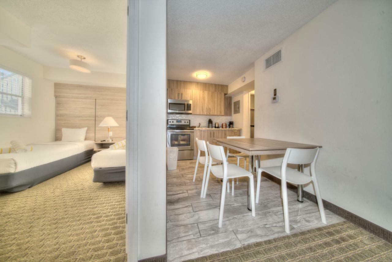 Club Lux Resort By The Beach Deerfield Beach Exteriör bild