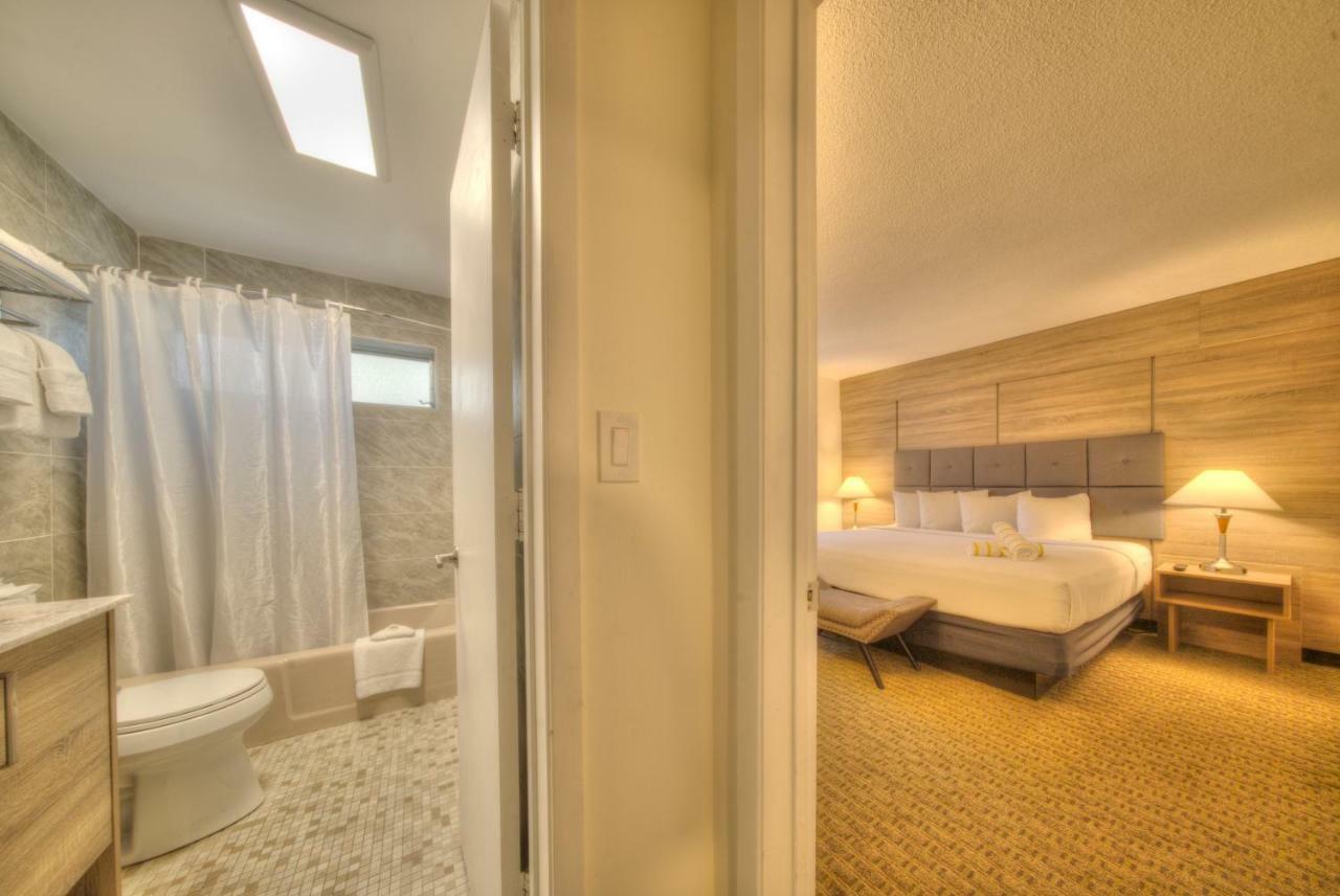Club Lux Resort By The Beach Deerfield Beach Exteriör bild