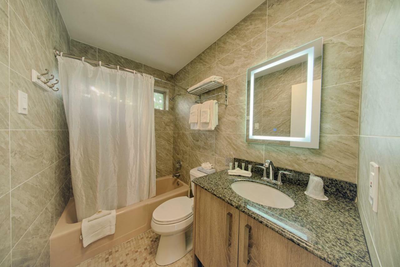 Club Lux Resort By The Beach Deerfield Beach Exteriör bild